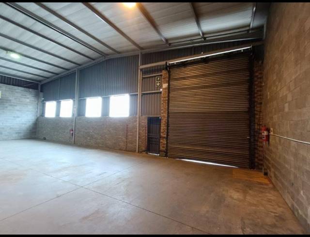 INDUSTRIAL PROPERTY TO RENT IN KAYA SAND